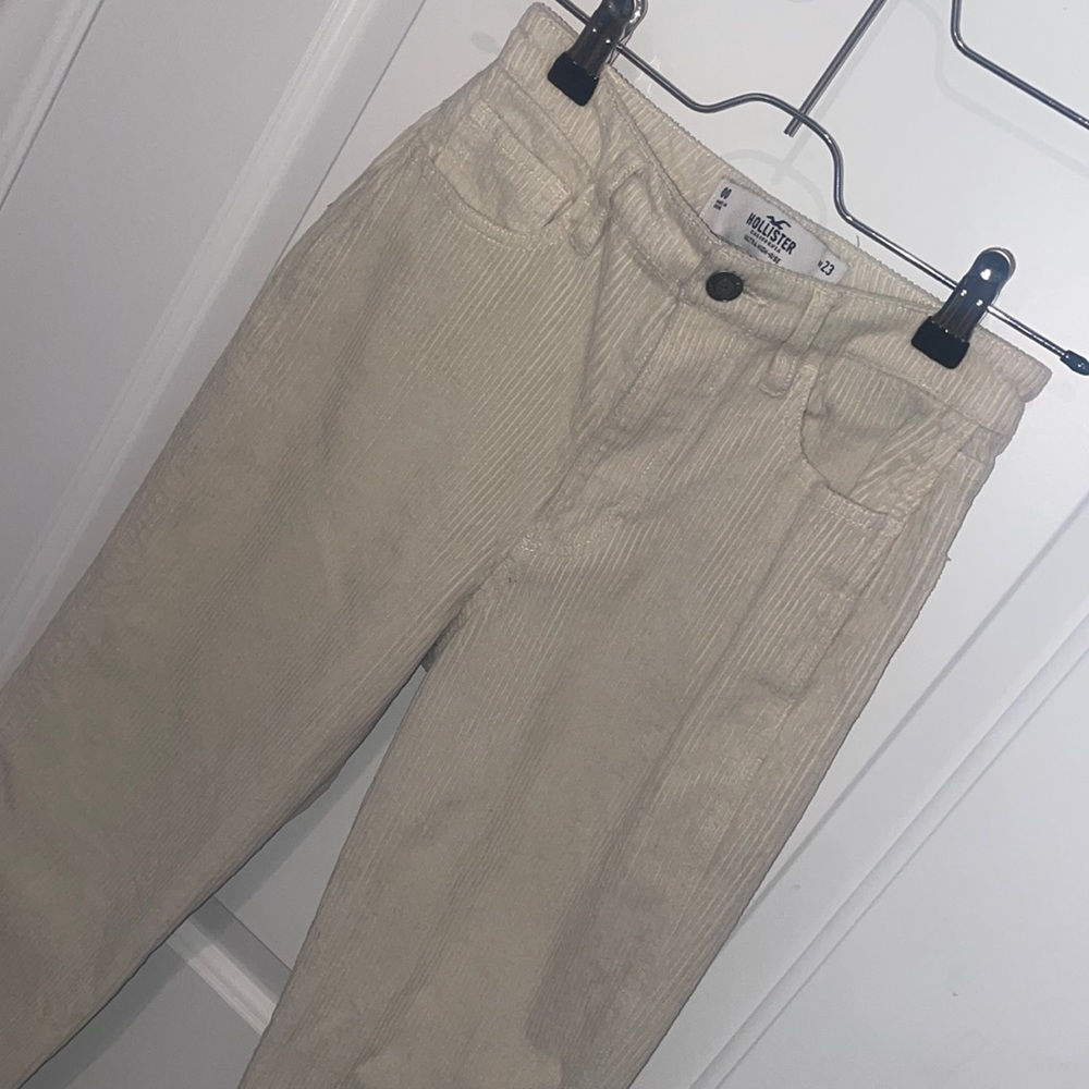 Hollister W23/ 00 Ivory Casual Lightweight Corduroy Ultra High Rise